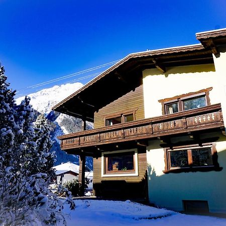 Berghaus Praxmarer Villa Längenfeld Екстериор снимка